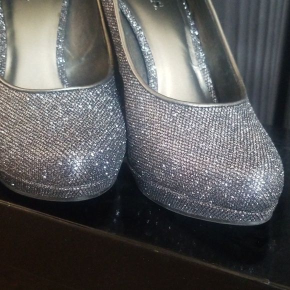BLACK HEELS, sparkle - Picture 2 of 6